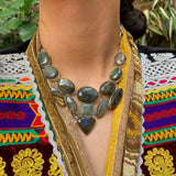 Collar y Gargantilla Mágica con Piedras 