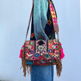 Bolsa hecha Artesanalmente por Gitanos de Asia (Vintage)