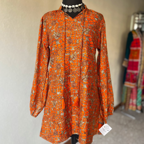 Blusa o Vestido de Seda India (Con Detalle Pequeño)