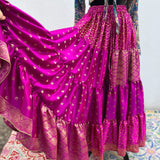 Falda Confeccionada con Sarees Vintage de Satén Brocado (con 25 yardas) Tiene Defecto*