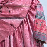 Falda de Seda Con 25 Yardas - Con desgaste en la tela*