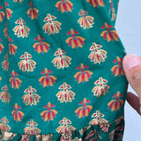 Falda de Seda Con 25 Yardas - Con detalle*