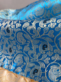 Set Hecho con Satin Brocado Vintage