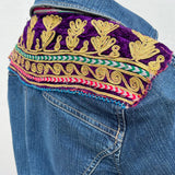 Chamarra Vintage Intervenida con Arte Textil Hecho por Gitanos