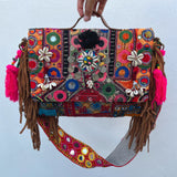 Bolsa hecha Artesanalmente por Gitanos de Asia (Vintage)
