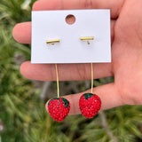 Aretes con Fresas de Chapa de Oro